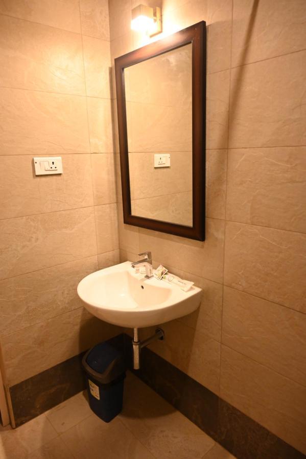 Hotel Sms Grand Imperial Vellore Eksteriør bilde